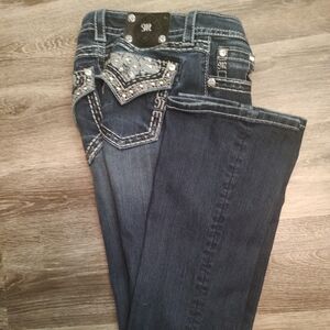 Silver Embellished Dark Wash Women’s Jeans 26 X34